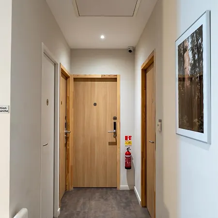 Apartment Five Centre